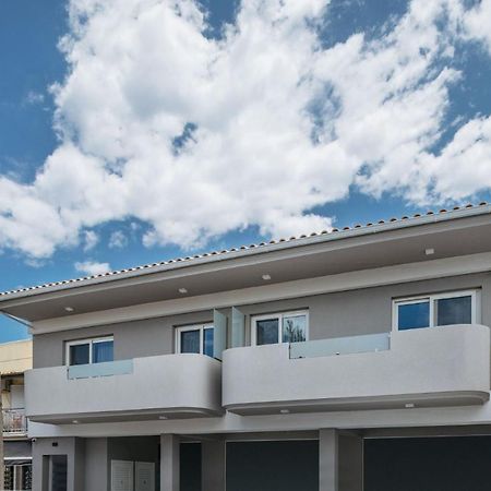 Corner45 Apartments In Kalamaki Center, By Zantewize Exterior photo